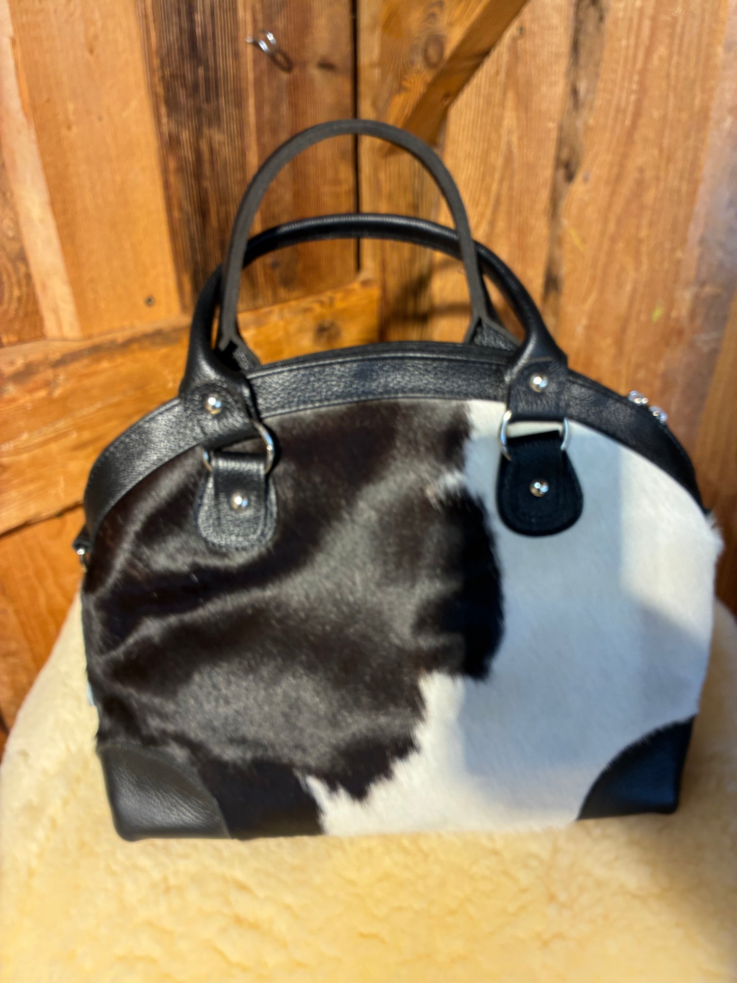 Loisel's Kuhfelltasche Weiß