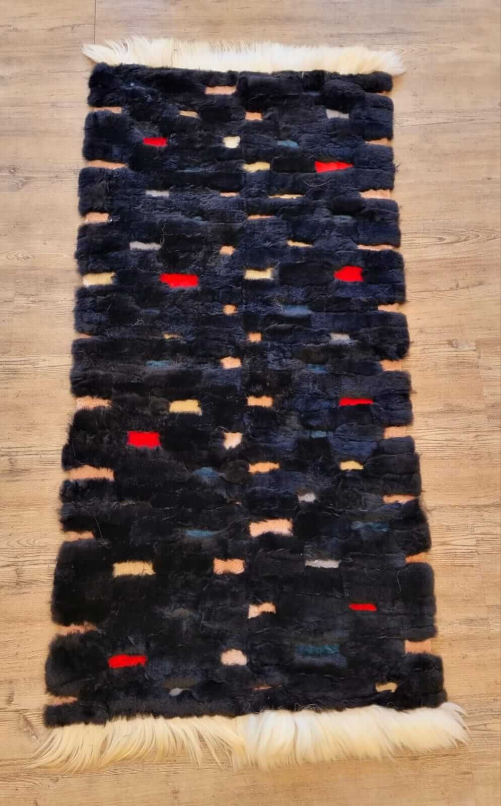 Echter Lammfell-Teppich in Patchwork Stil Nr.4