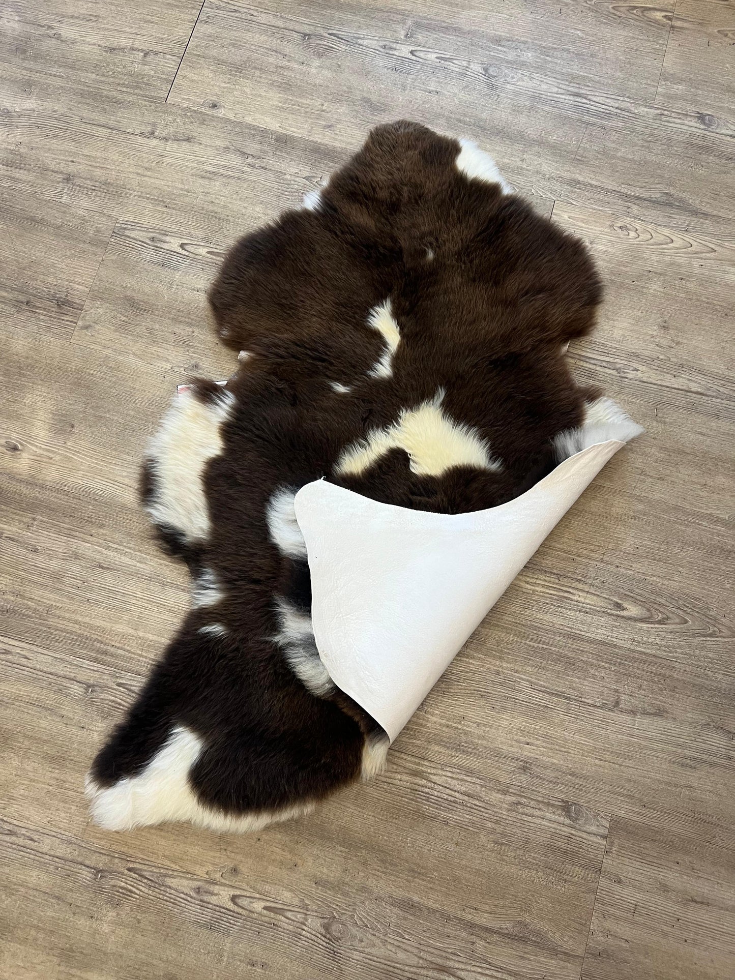 Geflecktes Lammfell Nr. 6