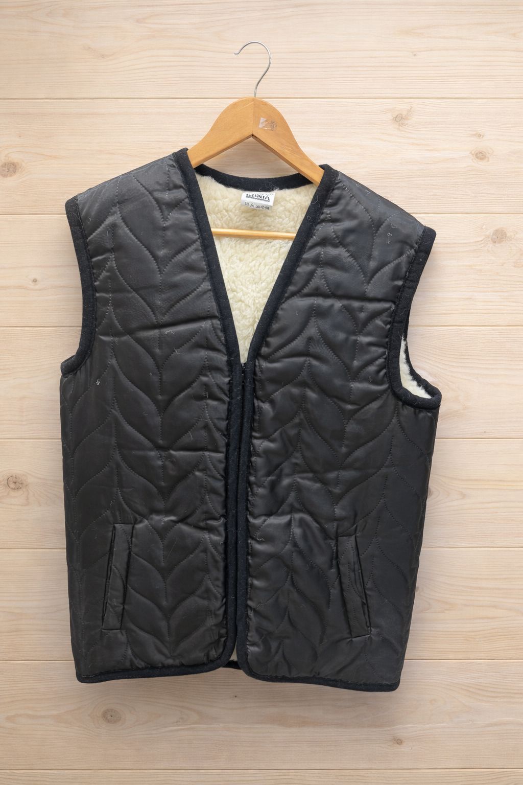 Gesteppte Weste mit Schafwoll-Innenfutter