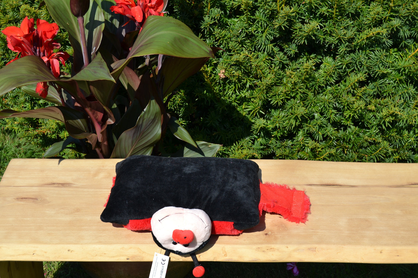 Klappkissen in Tierform "Marie, der Käfer"