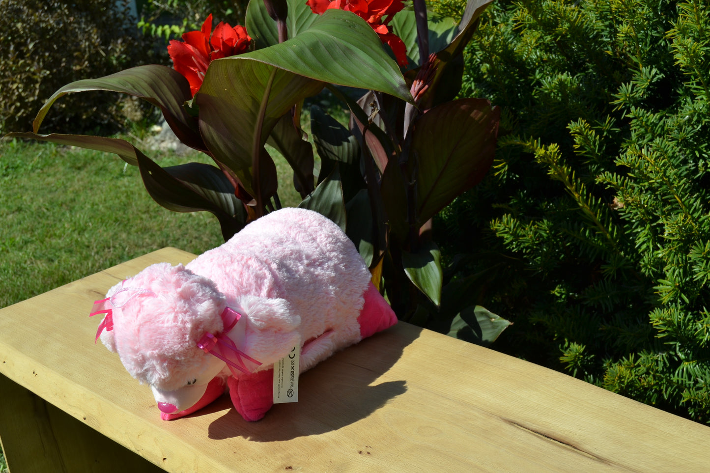 Klappkissen in Tierform "Monty, der Pudel"