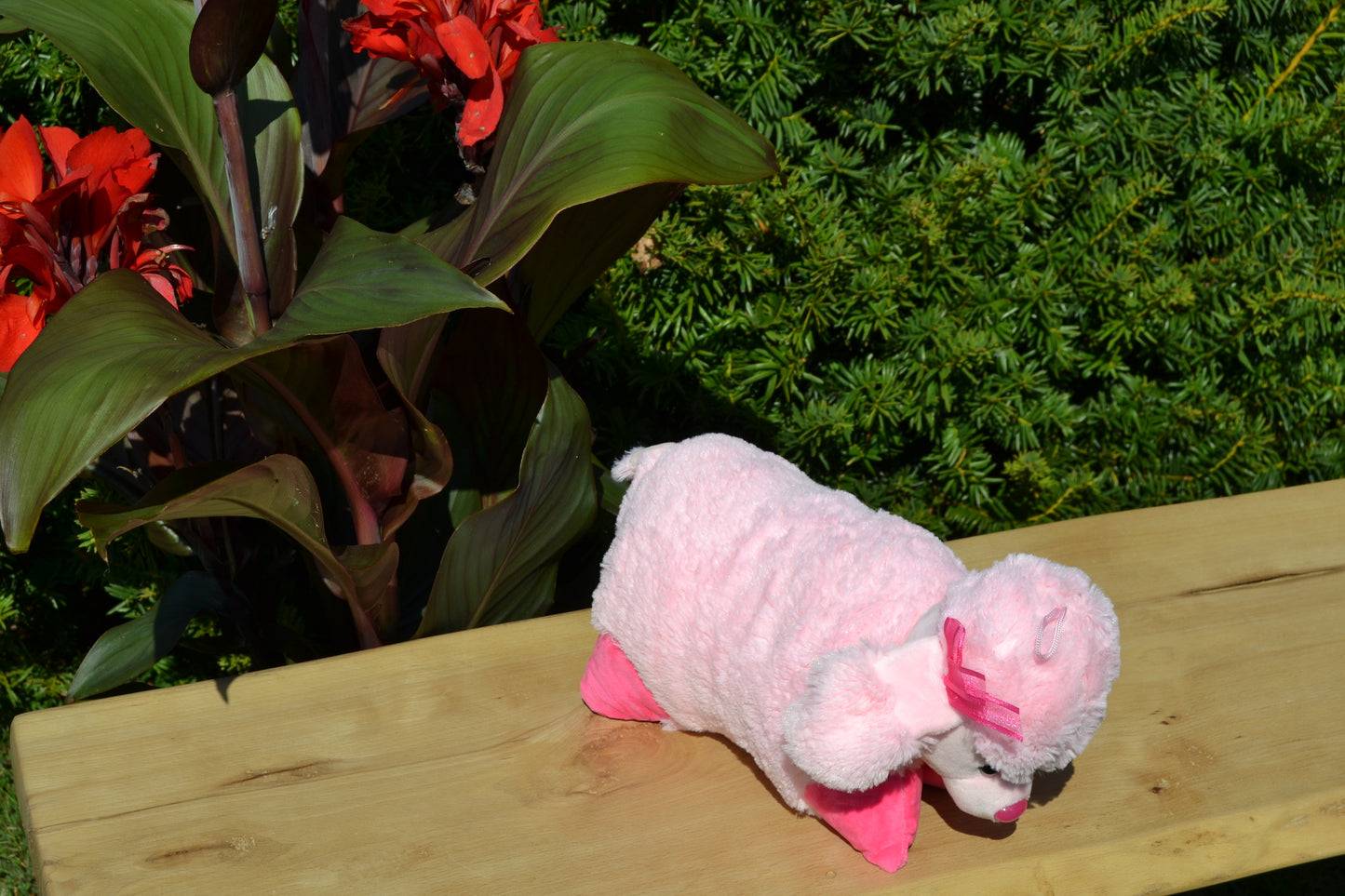 Klappkissen in Tierform "Monty, der Pudel"