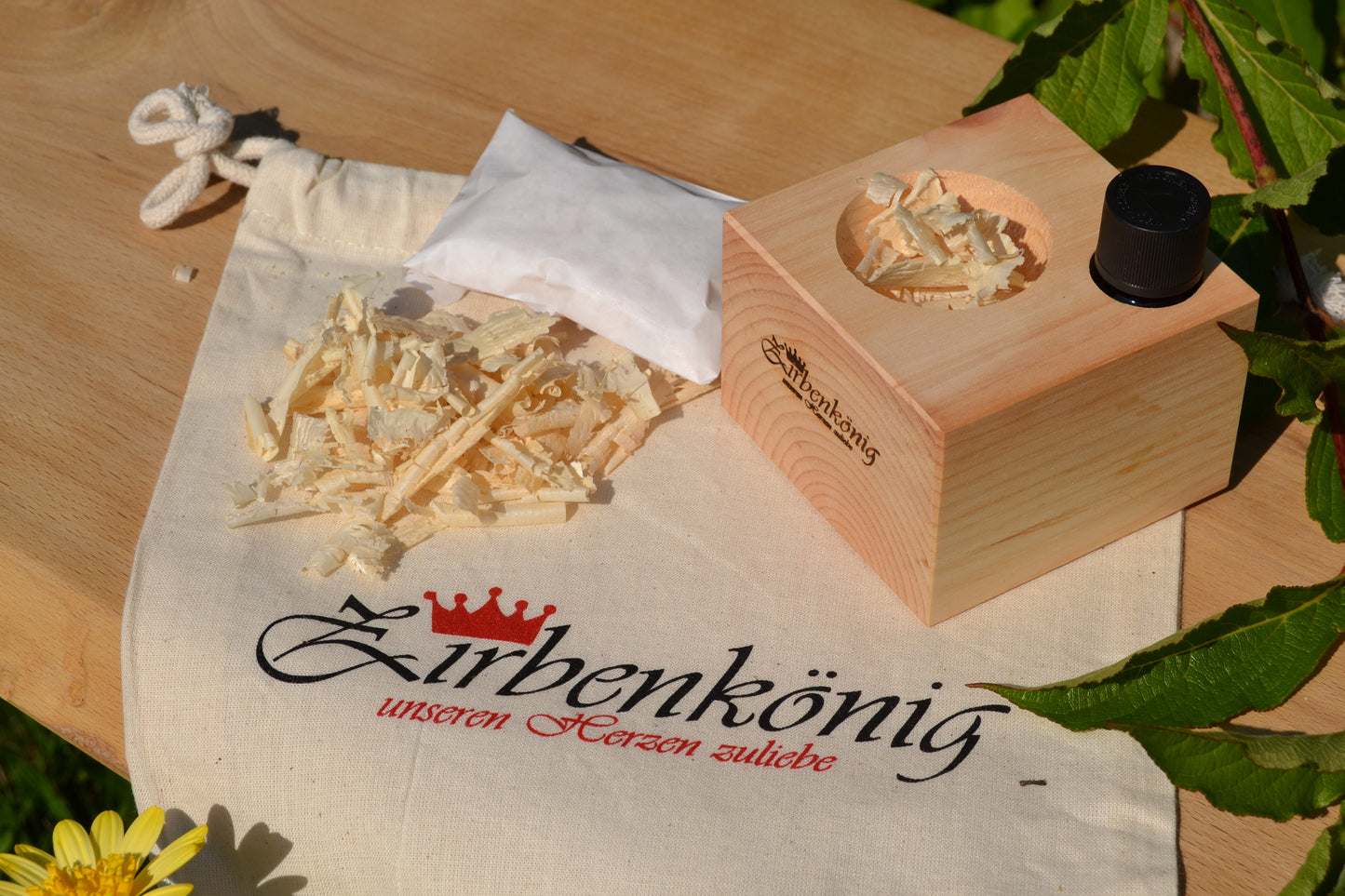 Zirbenwürfel mit oder ohne Deckel (Set)