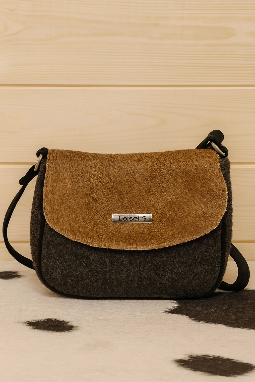 Loisel's Kuhfellttasche braun mit Filz