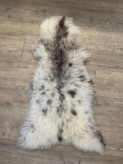 Geflecktes Lammfell Nr.12