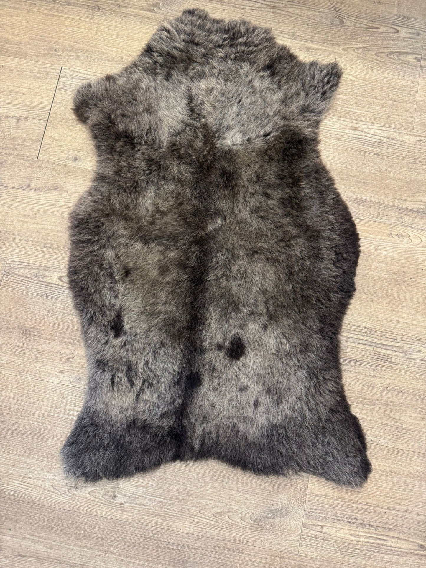 Geflecktes Lammfell Nr. 6